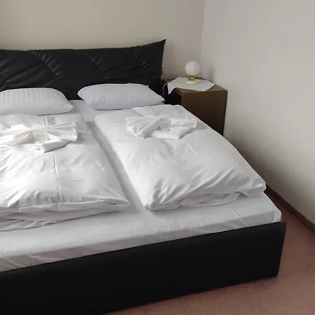 Apollo Hotel 3*