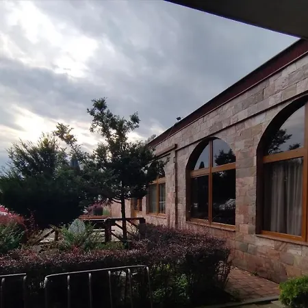 Hotel Apollo Valasske Mezirici